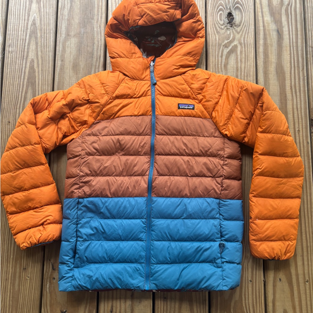 Patagonia Kid’s Reversible Down Hoodie